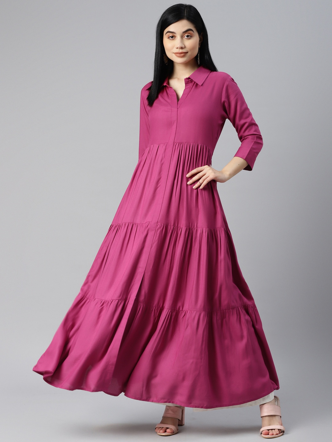 

MBE Women Pink Solid Flared Sleeves Tiered Anarkali Kurta