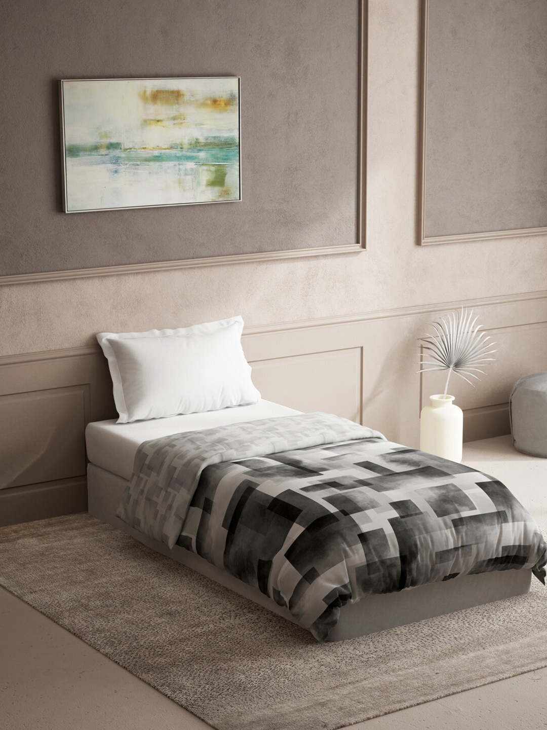 

DDecor Grey Printed Mild Winter 100% Cotton 150 GSM Reversible Single Bed Quilt