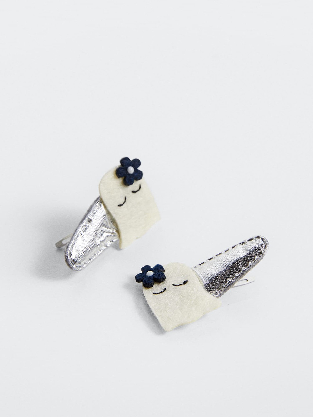 

Mango Kids Girls Set of 2 Halloween Tic Tac Hair Clip, Silver