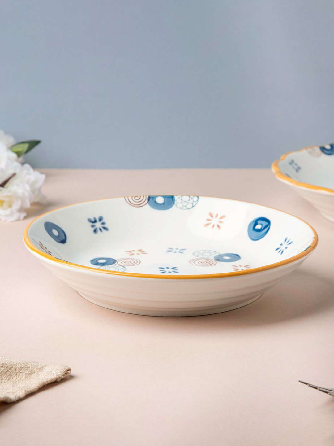 

Nestasia White & Blue Printed Microwave safe Ceramic Glossy Plate