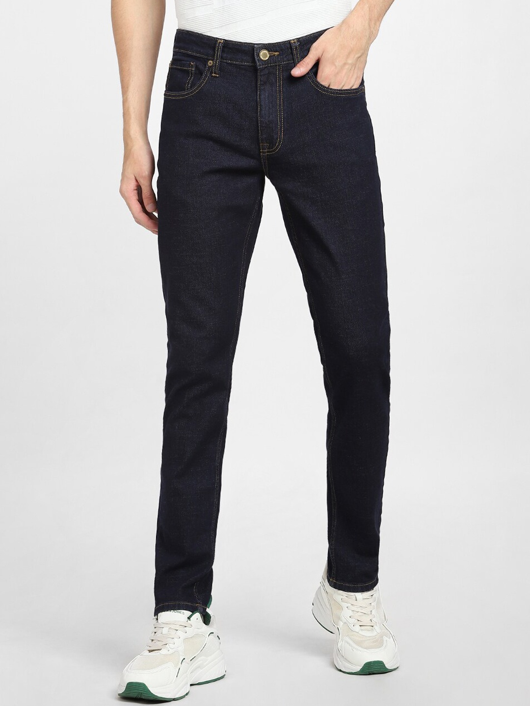 

Jack & Jones Men Slim Fit Low-Rise Cotton Jeans, Blue