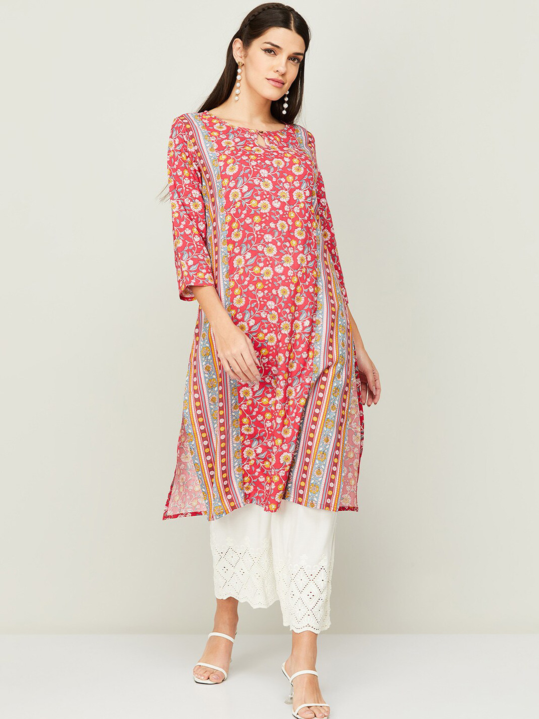 

Melange by Lifestyle Keyhole Neck Floral Printed Straight Kurta, Red