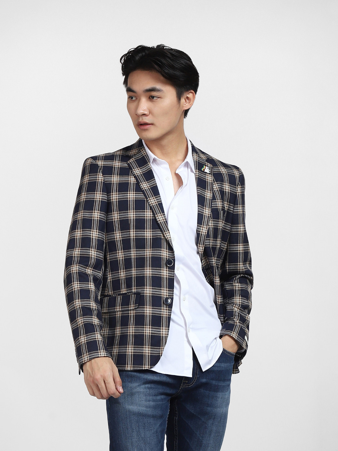 

Jack & Jones Men White Slim Fit Casual Shirt