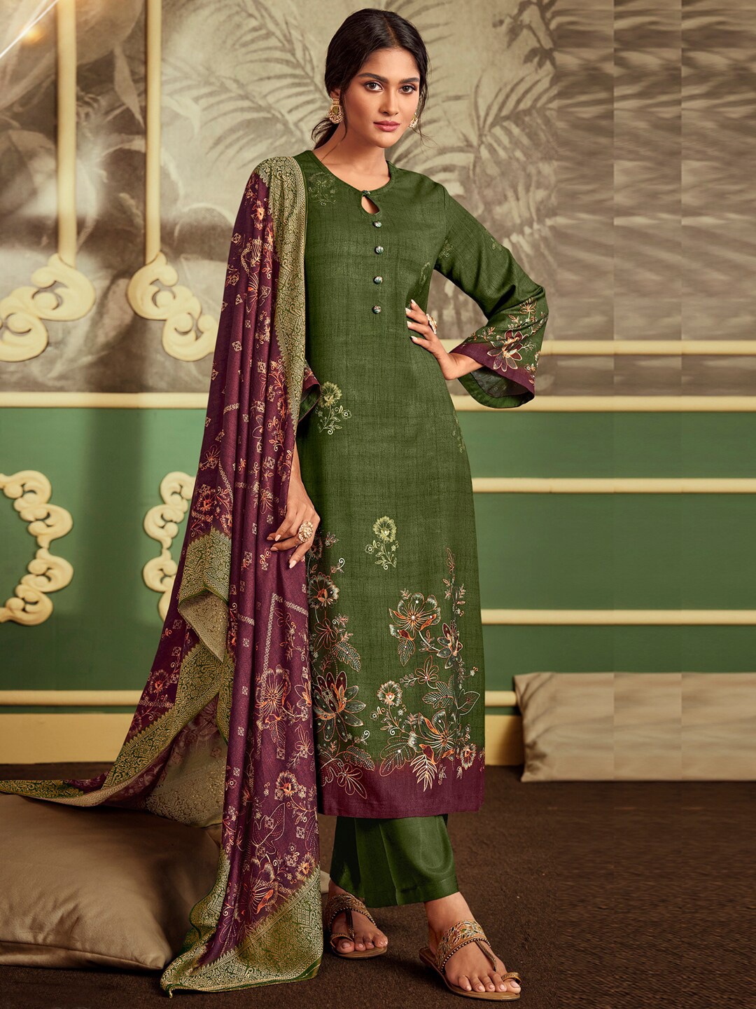 

Stylee LIFESTYLE Women Green & Purple Floral Printed Unstitched Dress Material