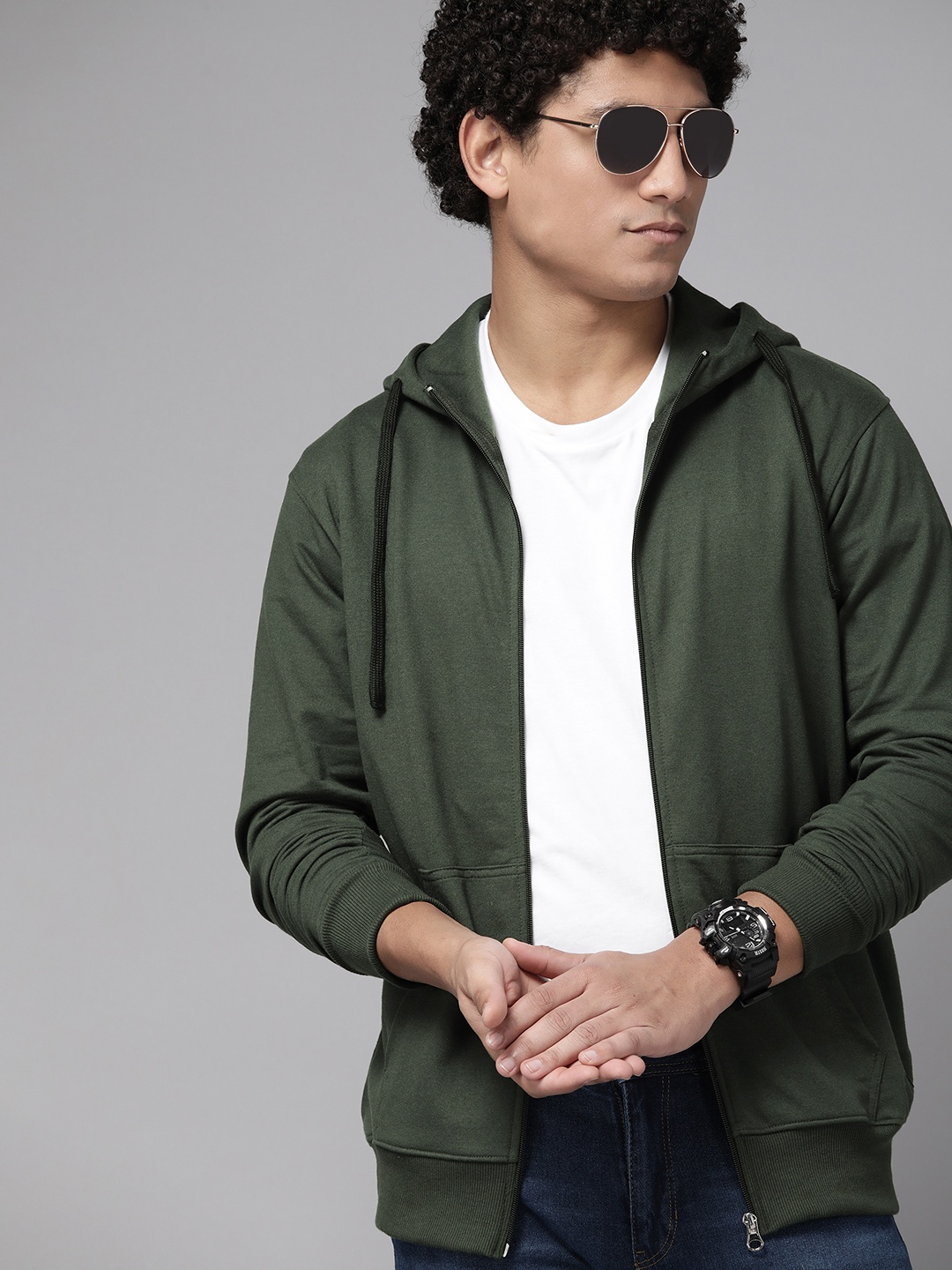 

The Roadster Lifestyle Co. Men Hooded Sweatshirt, Olive