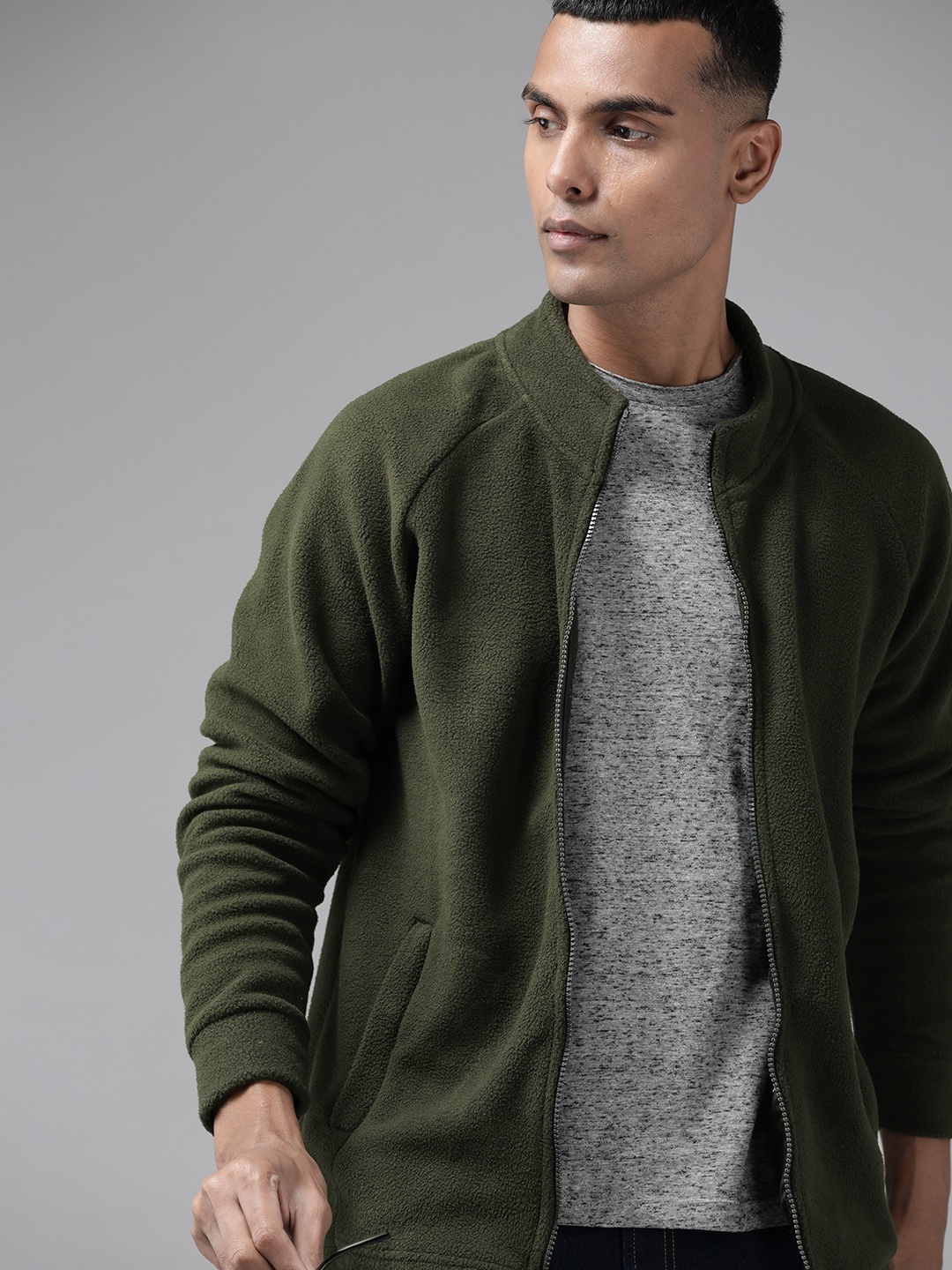 

Roadster Men Front Open Mock Collar Raglan Sleeves Sweatshirt with Fleece Upper, Olive
