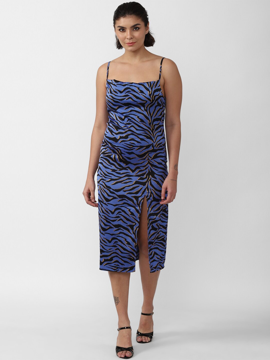 

FOREVER 21 Blue & Black Animal Sheath Midi Dress
