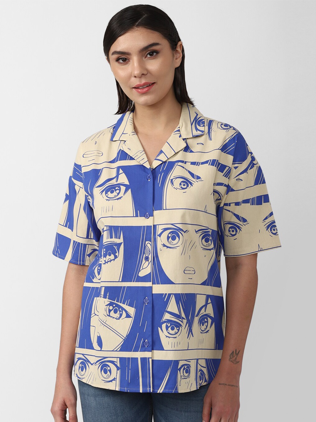 

FOREVER 21 Women Beige & Blue Printed Casual Shirt
