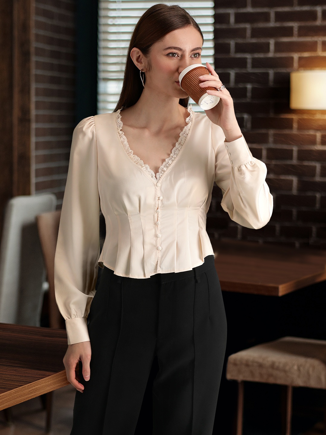 

FOREVER 21 Cream-Coloured Shirt Style Top