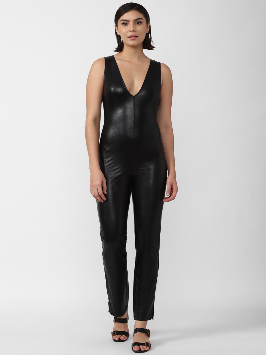 

FOREVER 21 Women Black Solid V-Neck Basic Jumpsuit