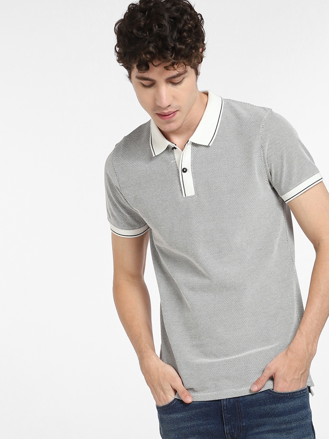 

Jack & Jones Men Grey Solid Polo Collar Slim Fit Cotton T-shirt