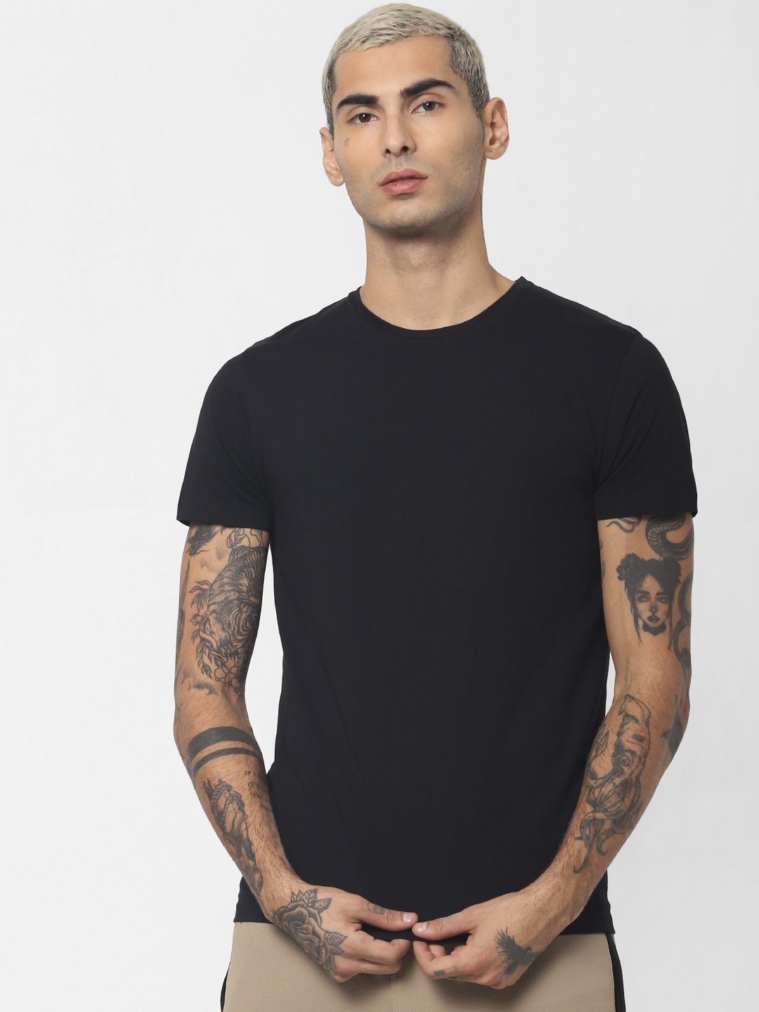 

Jack & Jones Men Black Slim Fit Round Neck Cotton T-shirt