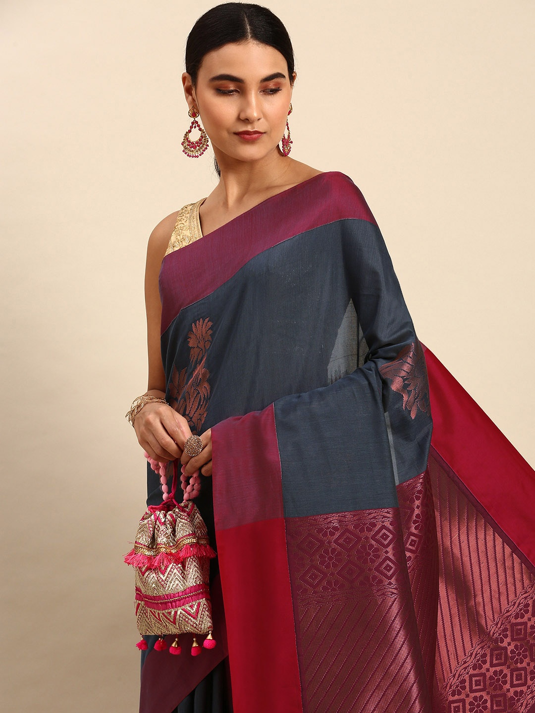 

Pothys Charcoal Grey & Red Ethnic Motifs Art Silk Saree