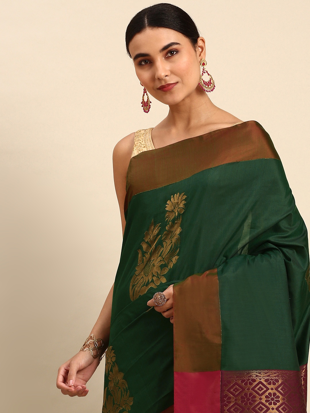 

Pothys Green & Golden Ethnic Motifs Art Silk Saree