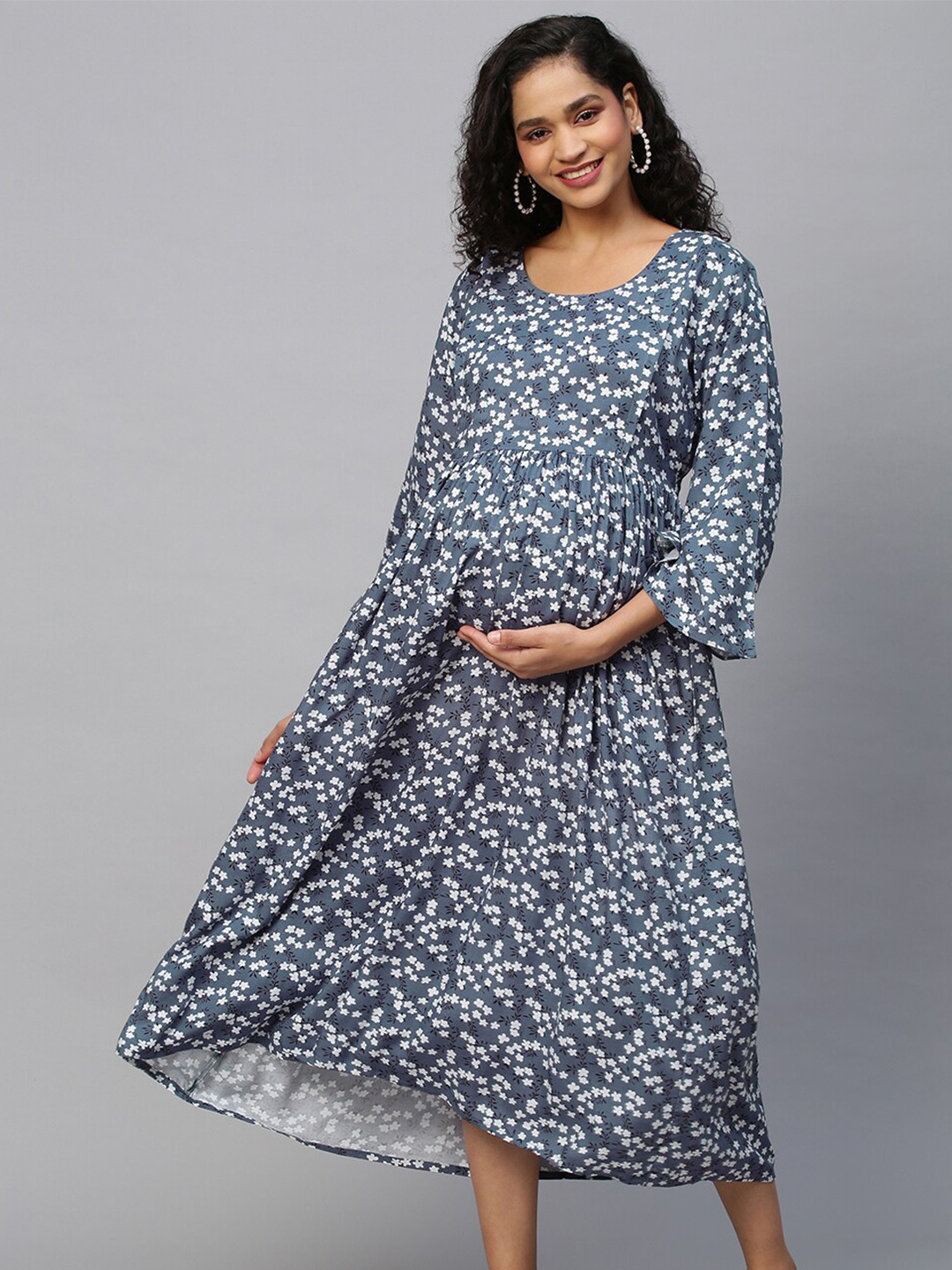 

MomToBe Grey & White Floral Maternity Maxi Midi Sustainable Dress