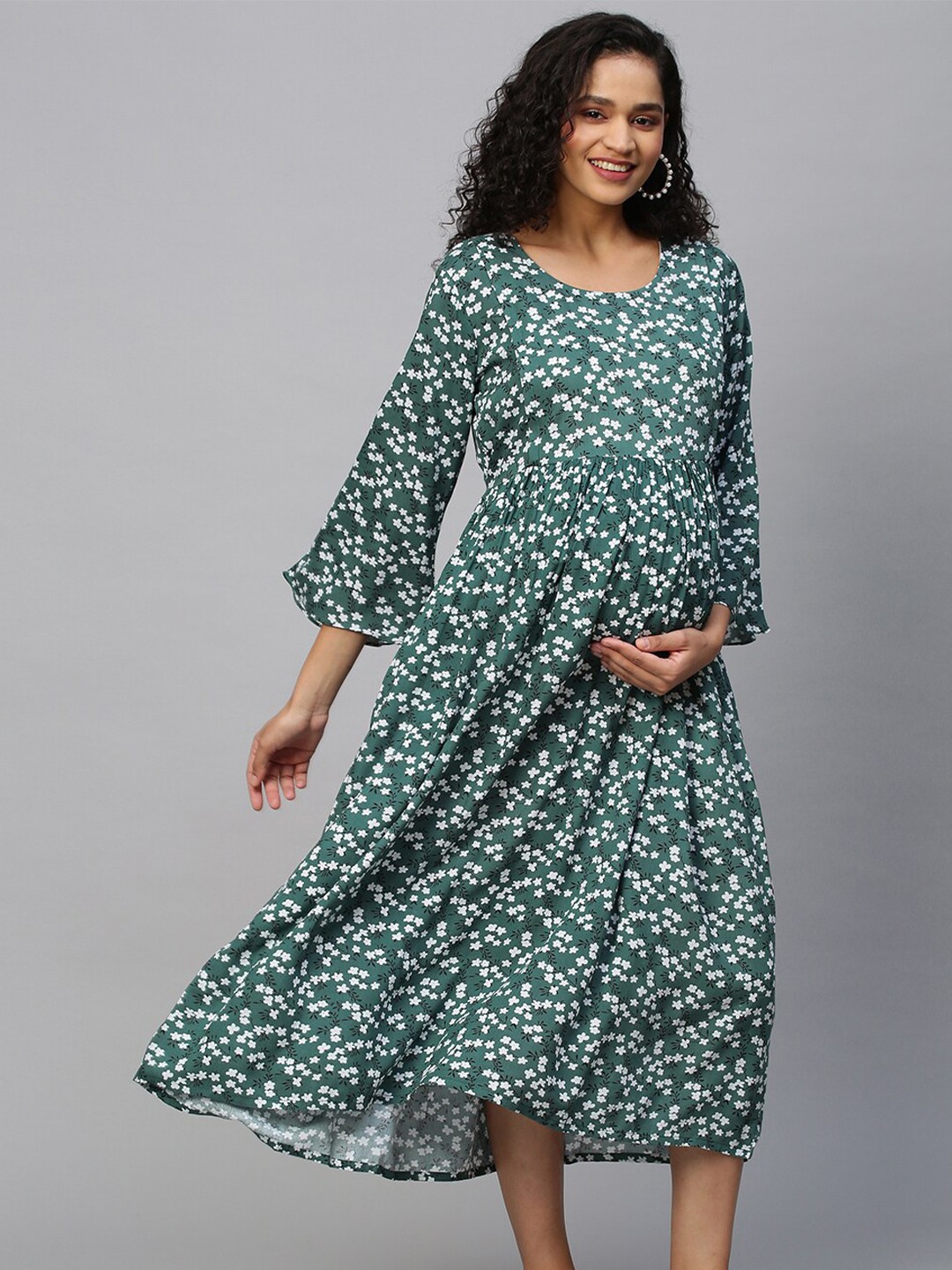 

MomToBe Green & White Floral Maternity Maxi Maxi Sustainable Dress
