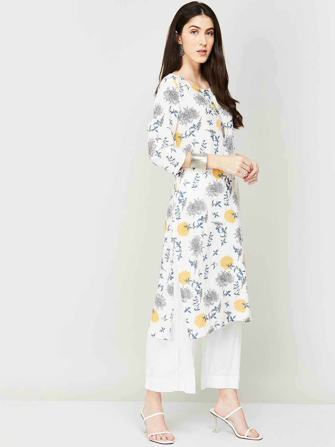 

Melange by Lifestyle Women Off White Floral Printed Kurta
