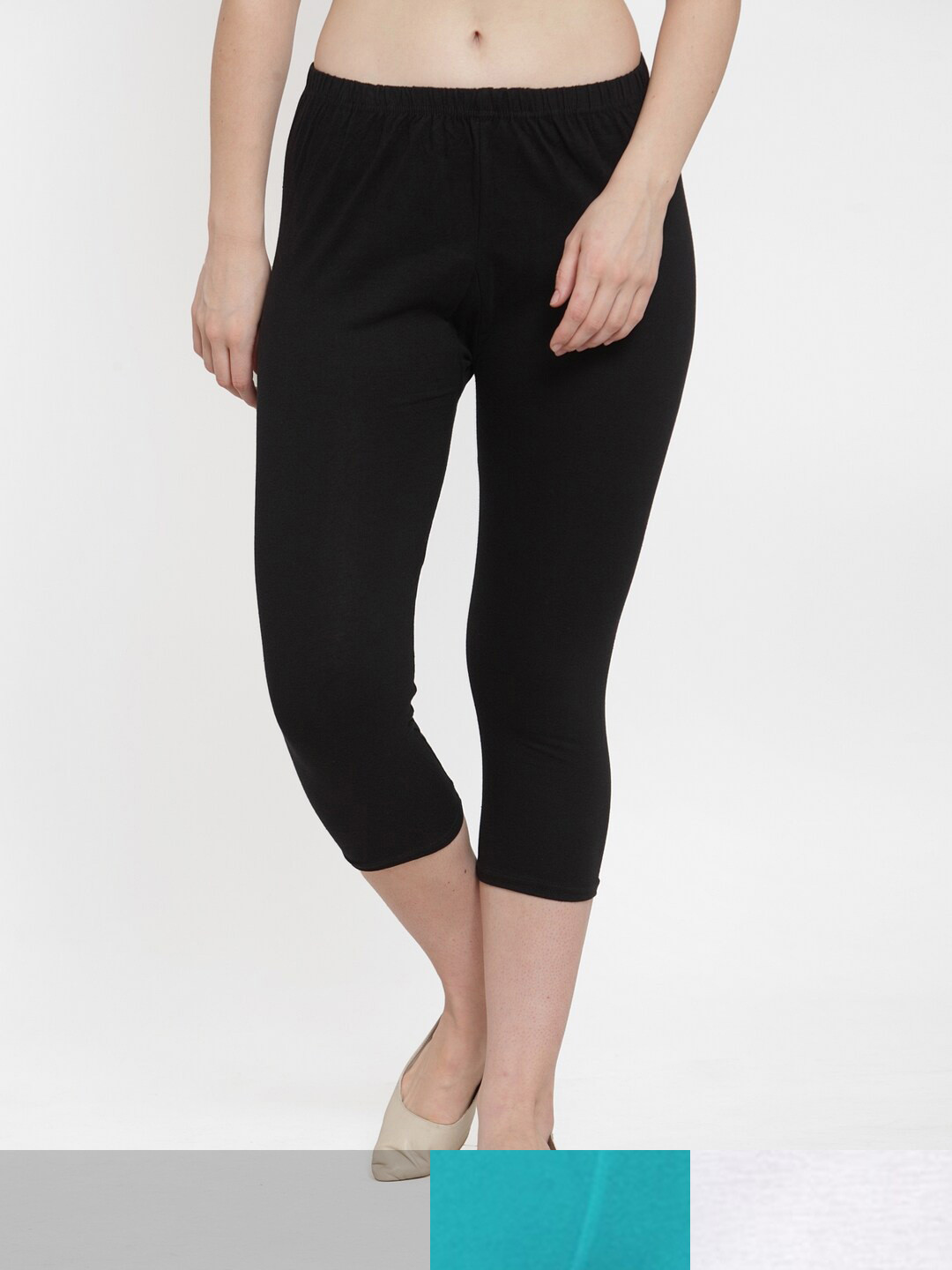 

Jinfo Women Black & White Pack of 3 Cotton Capris