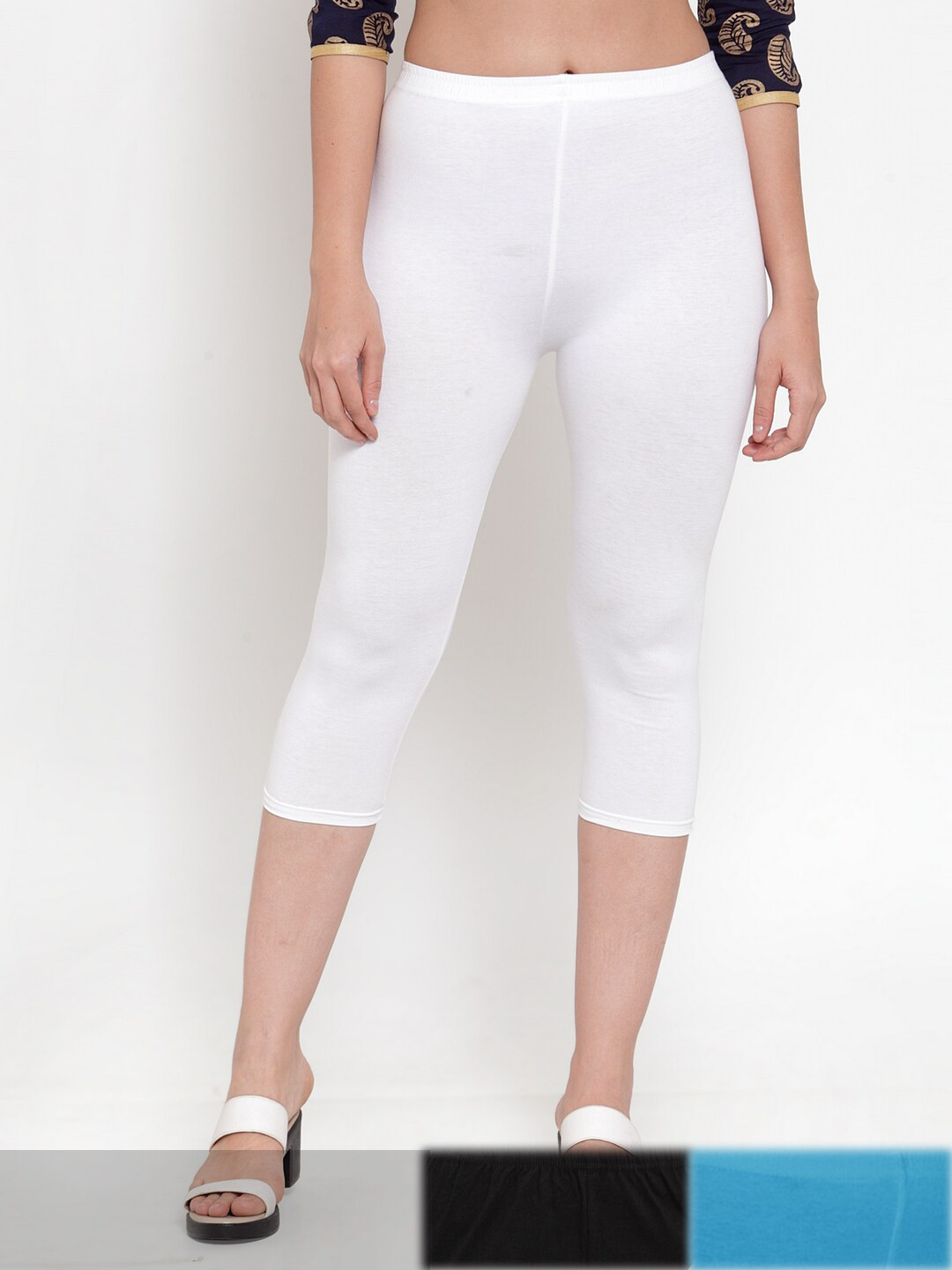 

Jinfo Women Black & White Pack of 3 Cotton Capris