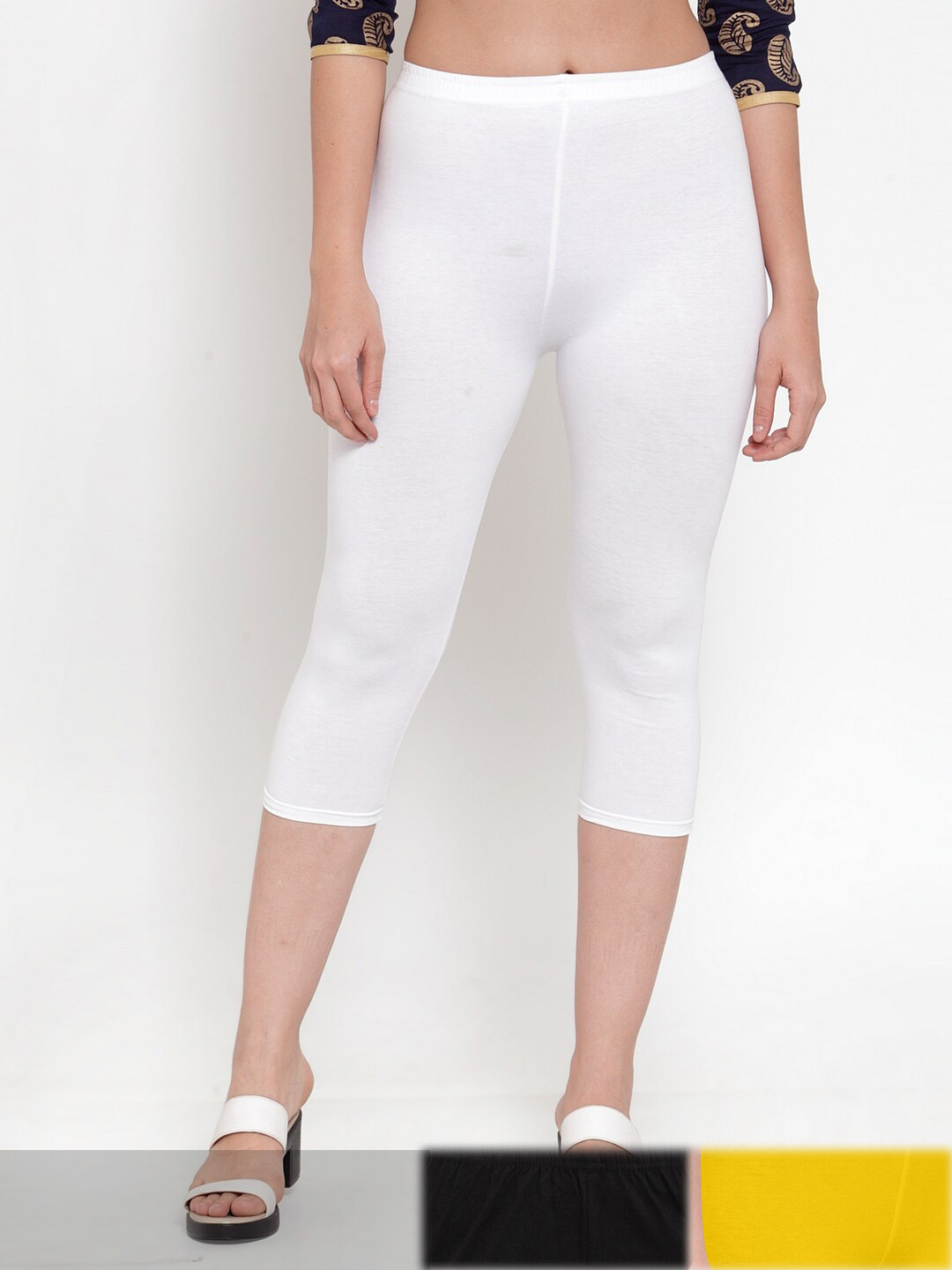 

Jinfo Women Black & White Pack of 3 Cotton Capris