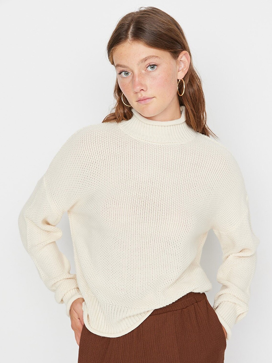 

Trendyol Women Off White Acrylic Pullover