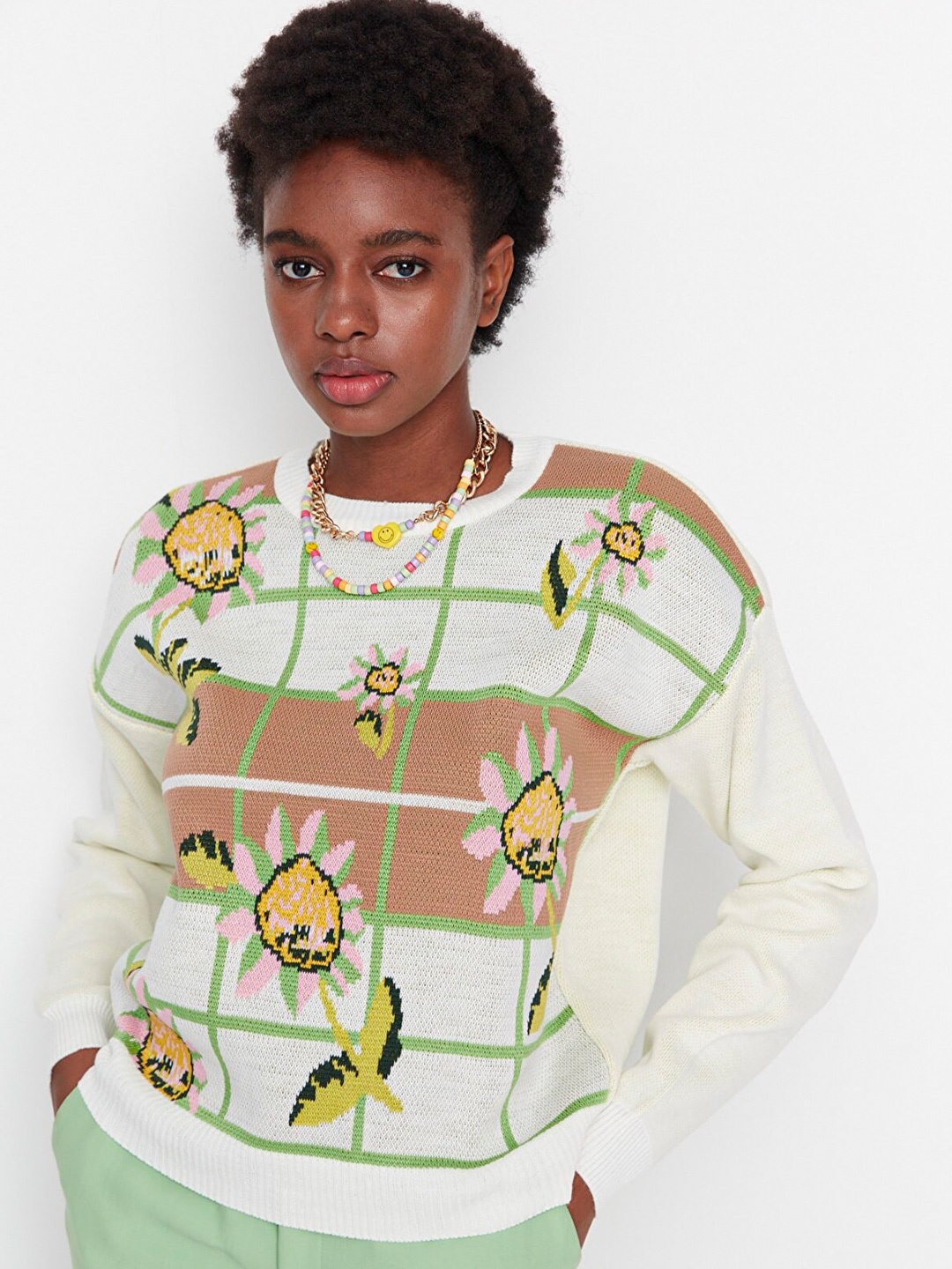 Trendyol Women Off White & Beige Quirky Printed Acrylic Sweater