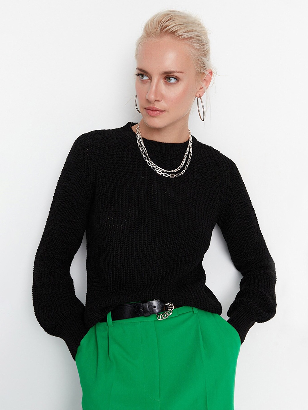 

Trendyol Women Black Solid Acrylic Pullover