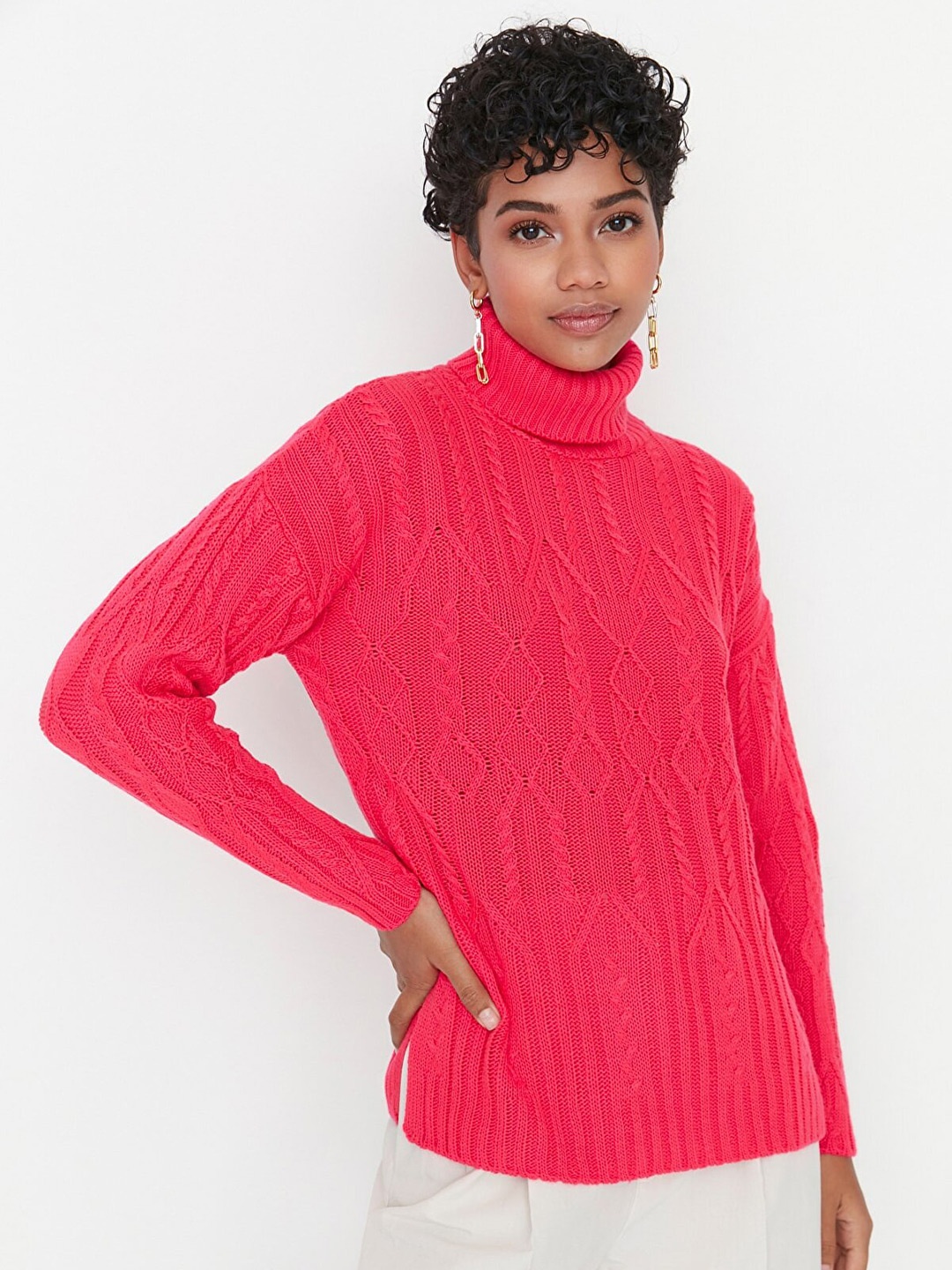 

Trendyol Women Fuchsia Cable Knit Pullover