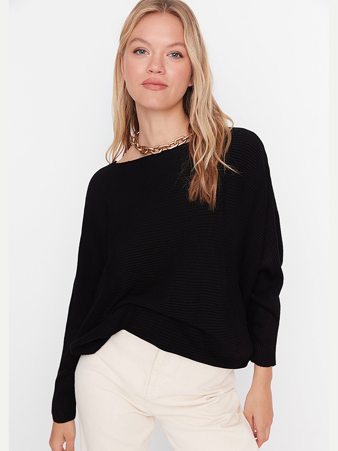 

Trendyol Women Black Solid Pullover