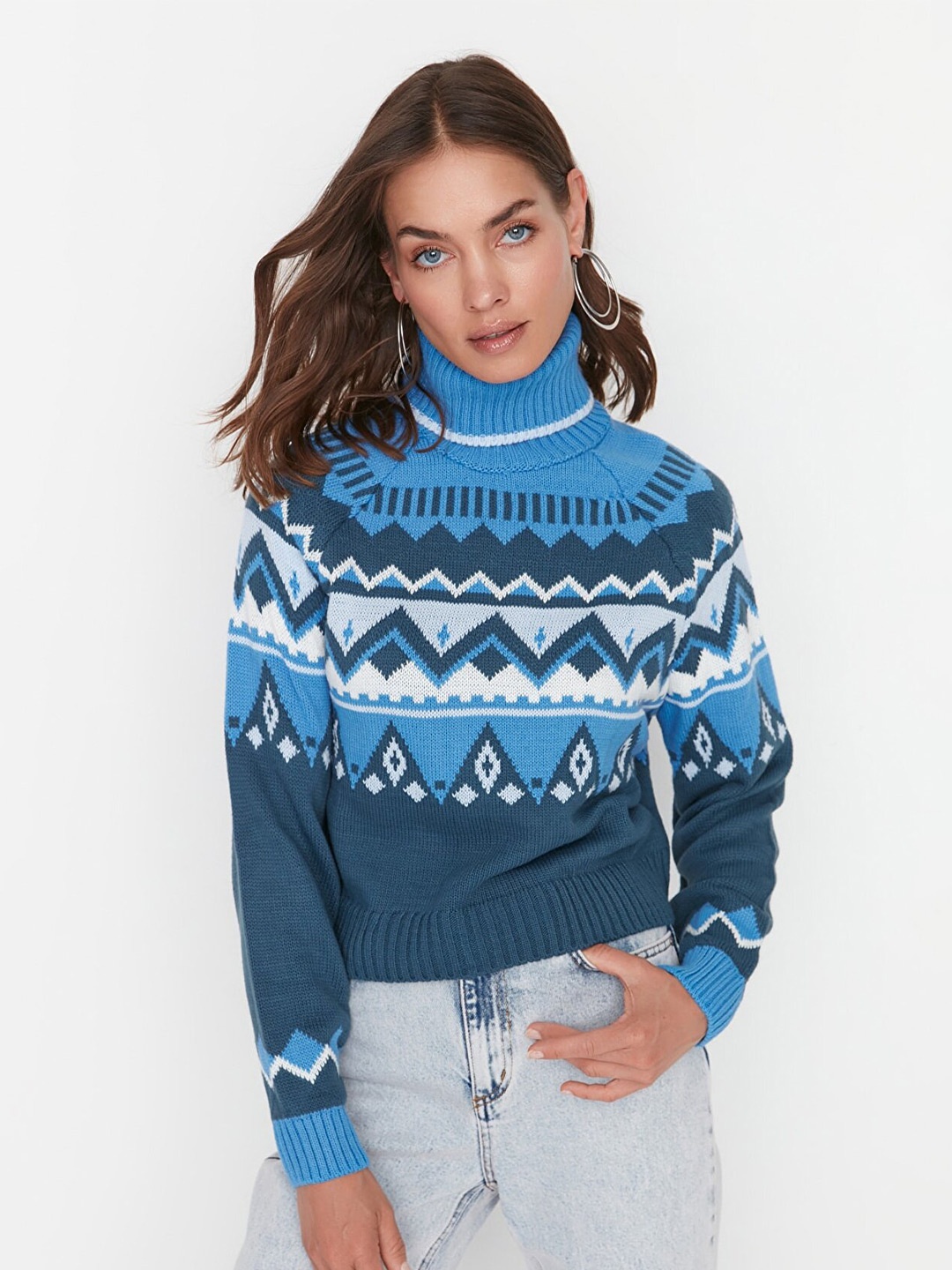 

Trendyol Women Blue & White Printed Pullover