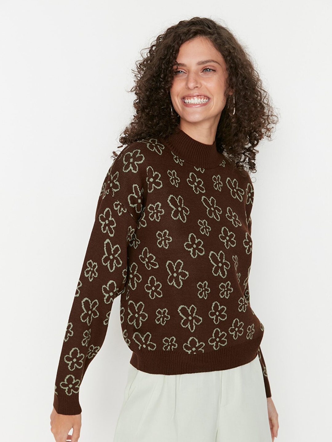 

Trendyol Women Brown Floral Printed Pullover