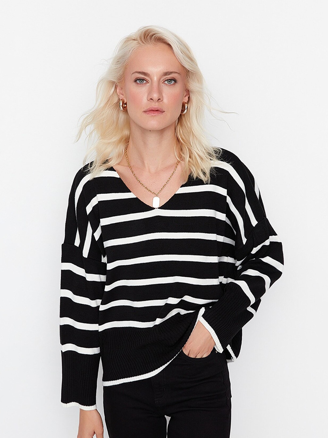 

Trendyol Women Black Striped Pullover