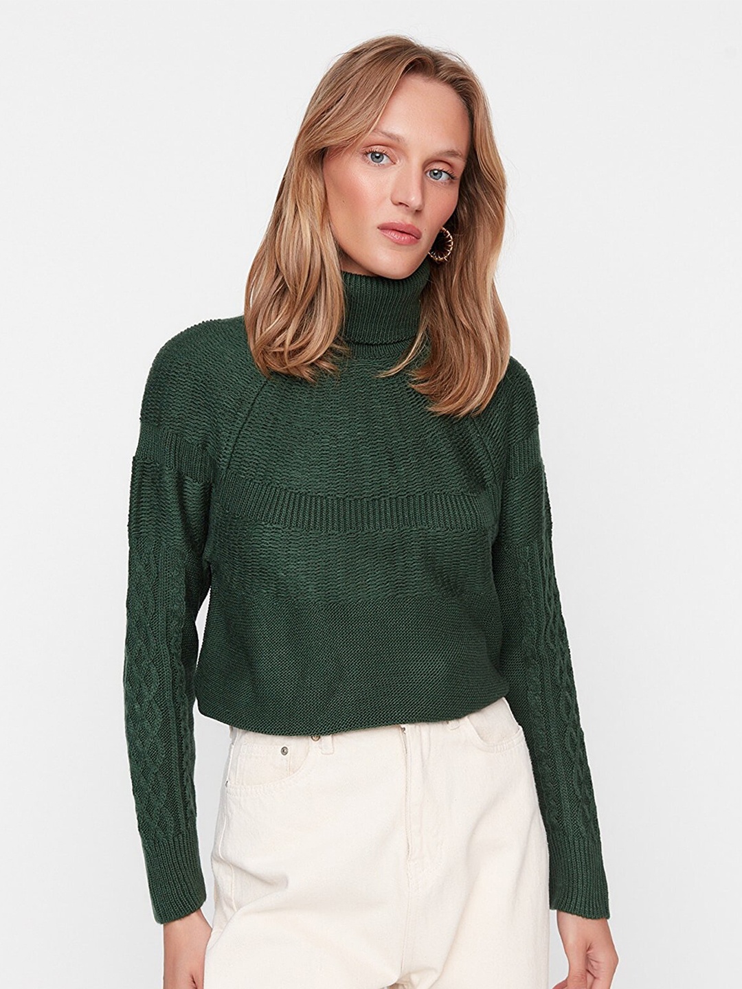 

Trendyol Women Green Ribbed Pullover