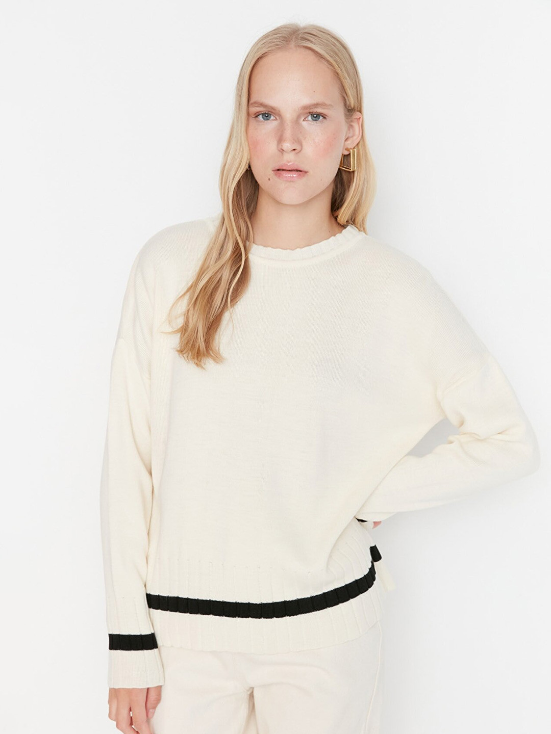 

Trendyol Women Off White Pullover
