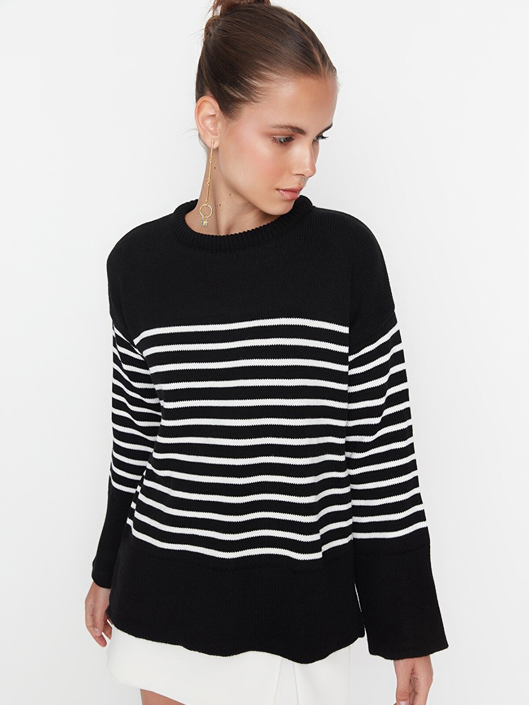 

Trendyol Women Black & White Striped Pure Acrylic Pullover Sweater