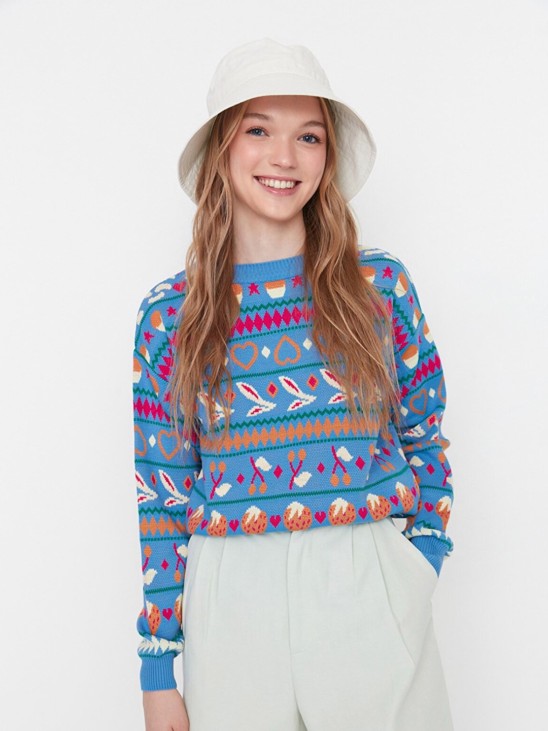 

Trendyol Women Blue Conversational Printed Pullover Acrylic Sweater