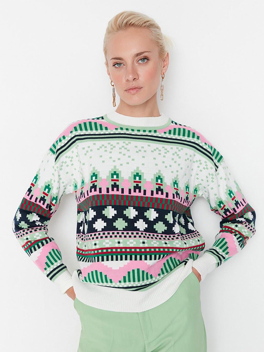 

Trendyol Women Green & White Printed Pullover