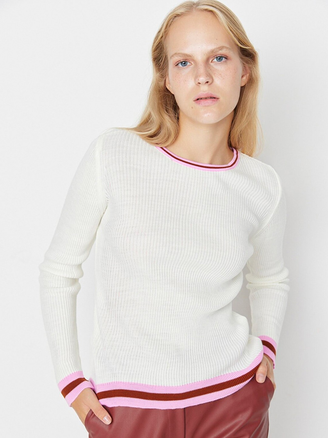 

Trendyol Women Off White & Brown Pullover