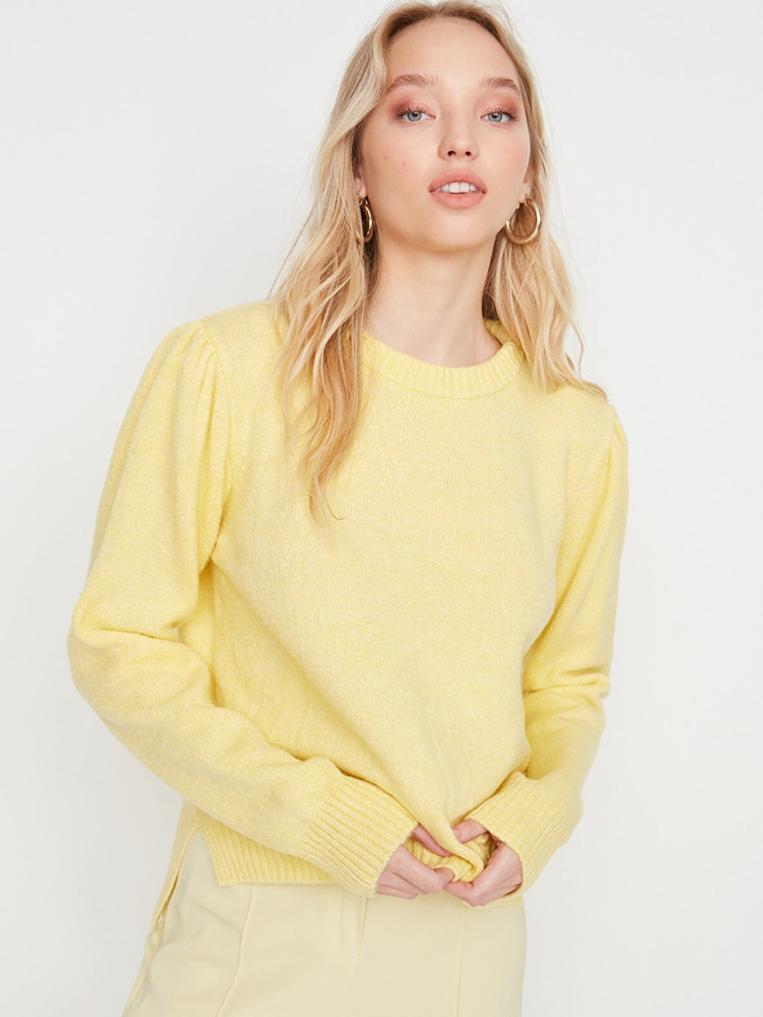 

Trendyol Women Yellow Pullover Sweater