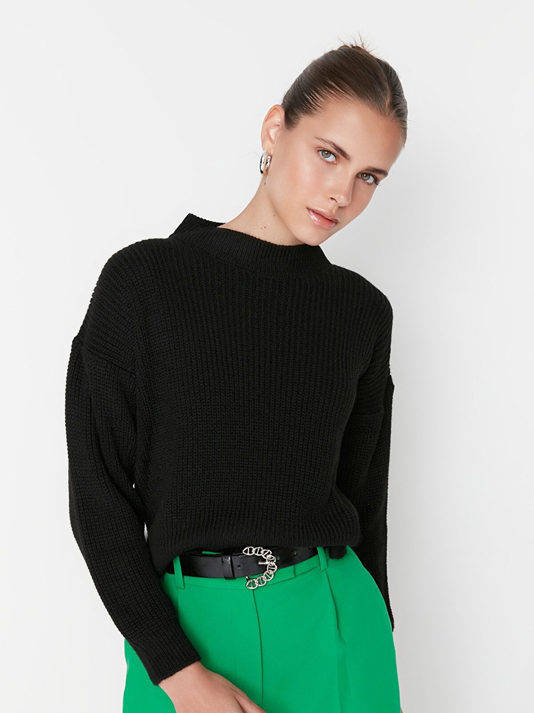 

Trendyol Women Black Pullover Sweater