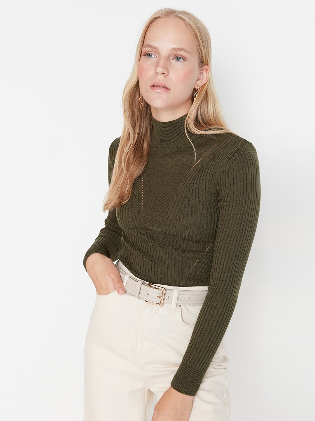 

Trendyol Women Olive Green Pullover Sweater