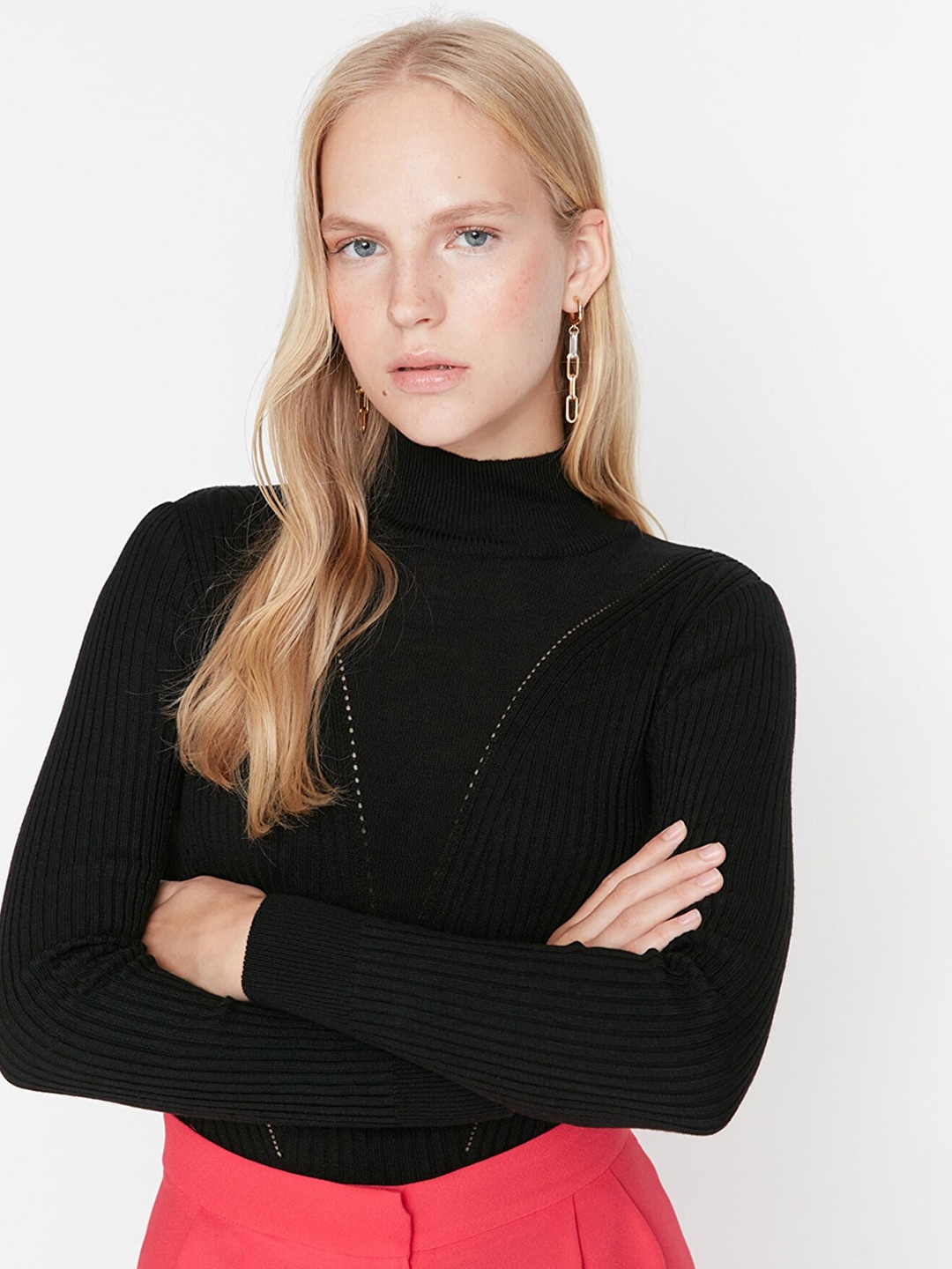 

Trendyol Women Black Ribbed Pullover Acrylic Sweater