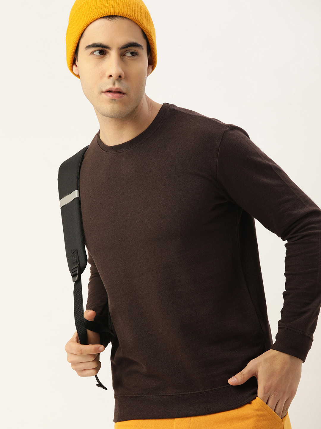 

Kook N Keech Men Brown Solid Round Neck Sweatshirt