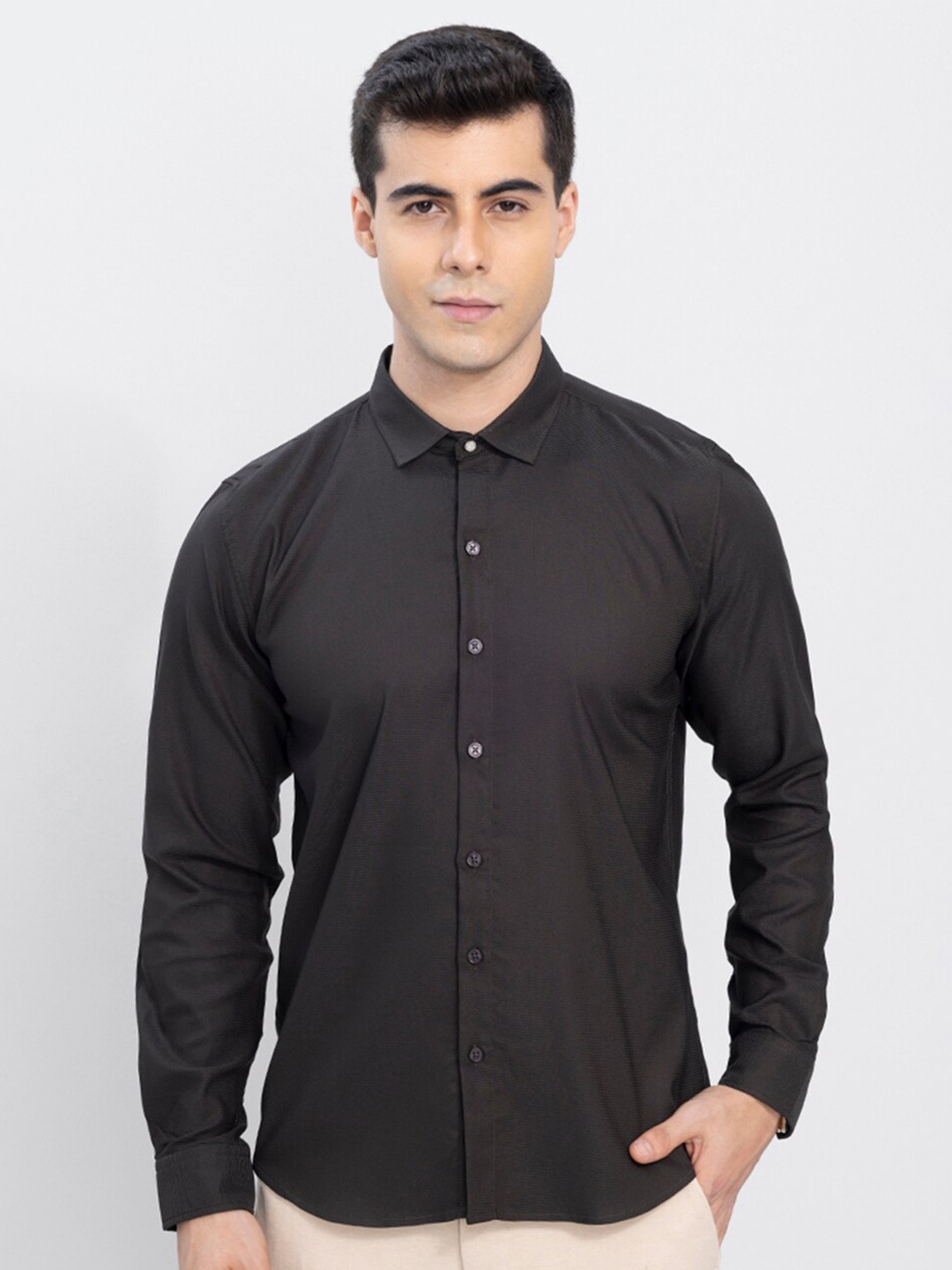 

Snitch Men Black Slim Fit Cotton Casual Shirt