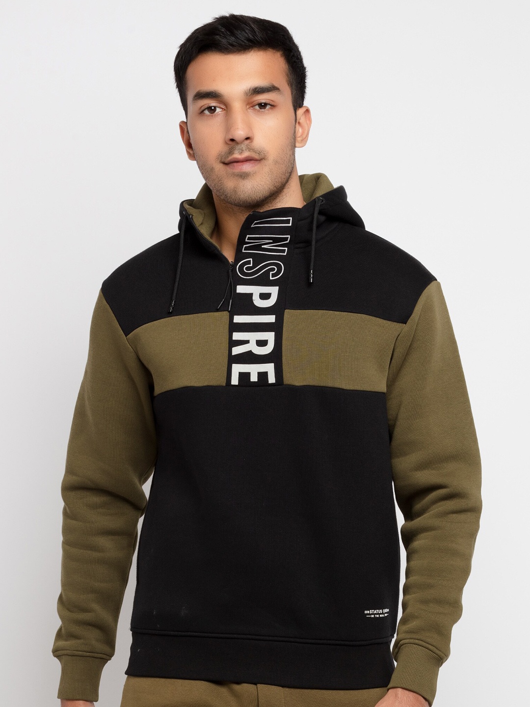

Status Quo Men Olive Green Colourblocked Cotton Hooded Sweatshirt