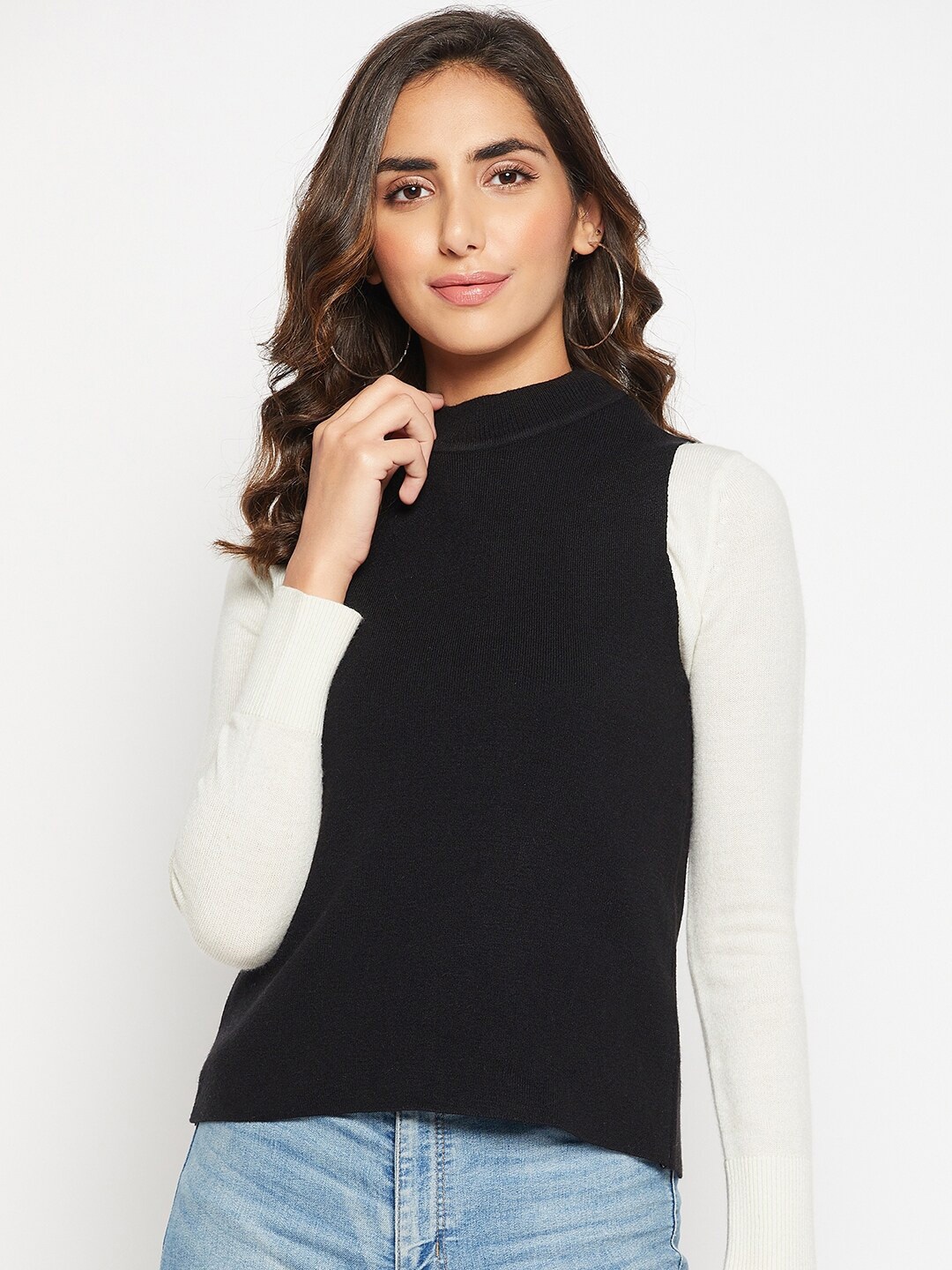 

Crozo By Cantabil Women Wool Black Sweater Vest