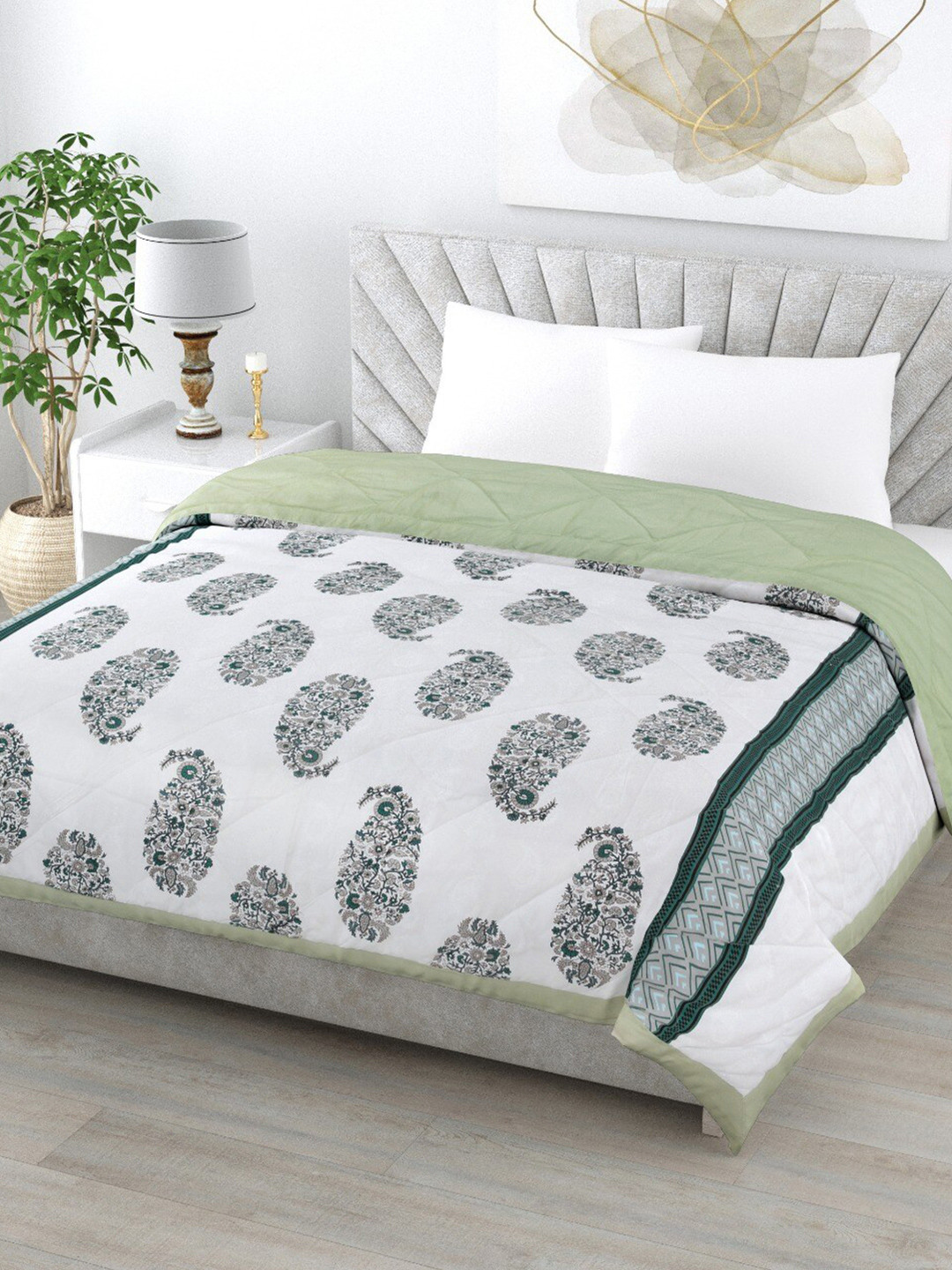

Gulaab Jaipur White & Grey Printed 350 GSM Cotton Reversible Double Bed Comforter