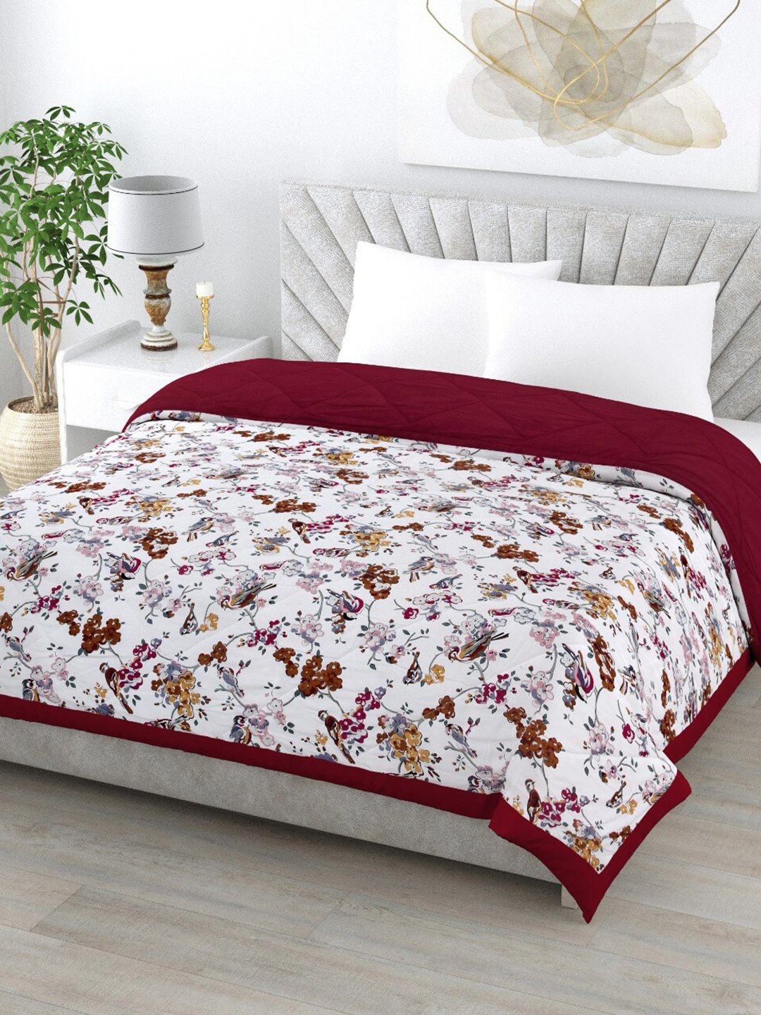 

Gulaab Jaipur White & Red Printed 350 GSM Cotton Reversible Double Bed Comforter