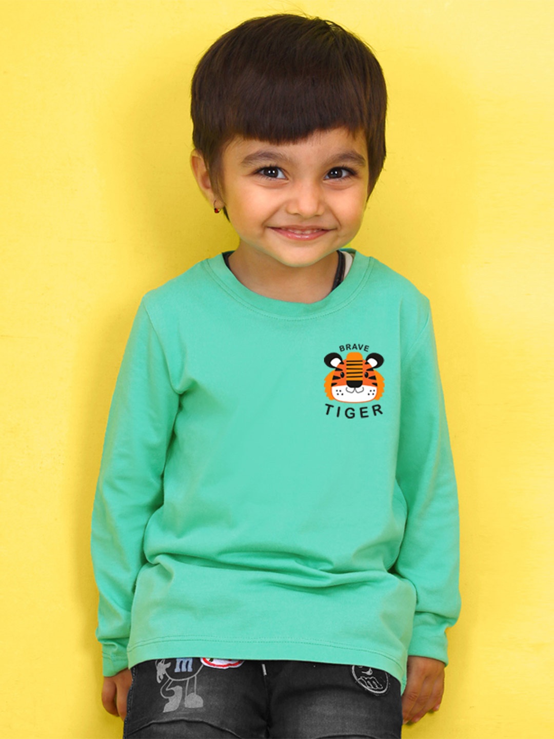 

NUSYL Kids Yellow Typography Printed Pure Cotton T-shirt