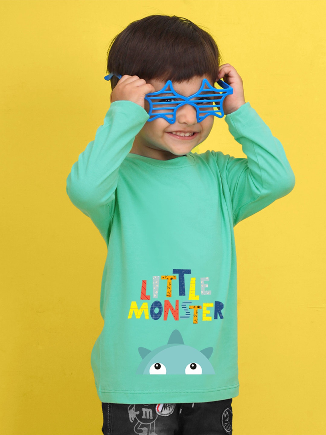 

NUSYL Kids Green Printed Pure Cotton T-shirt